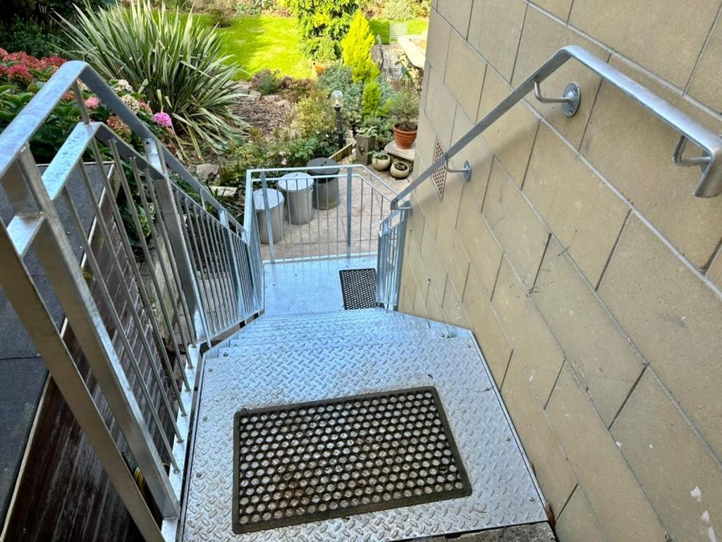 The Retreat, Luxury Studio Apartment In Bath With Parking Exterior foto